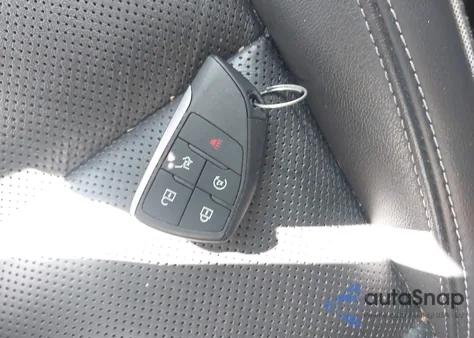 2021 Buick Envision Awd Essence z USA, uszkodzony, nr VIN LRBFZPR48MD123377